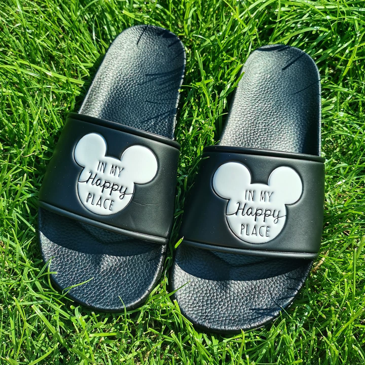 DISCONTINUED - Happy Place Sliders - UK 3