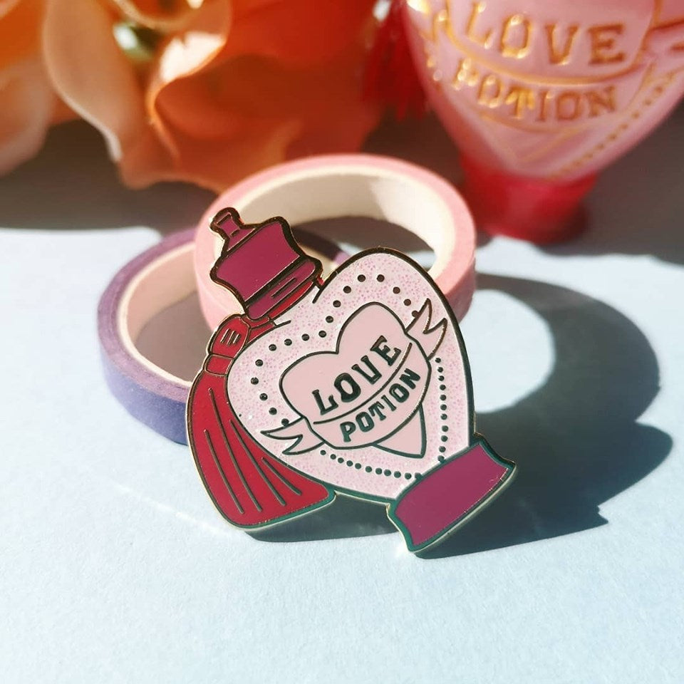 £1 Discontinued Pin Sale - A Grade